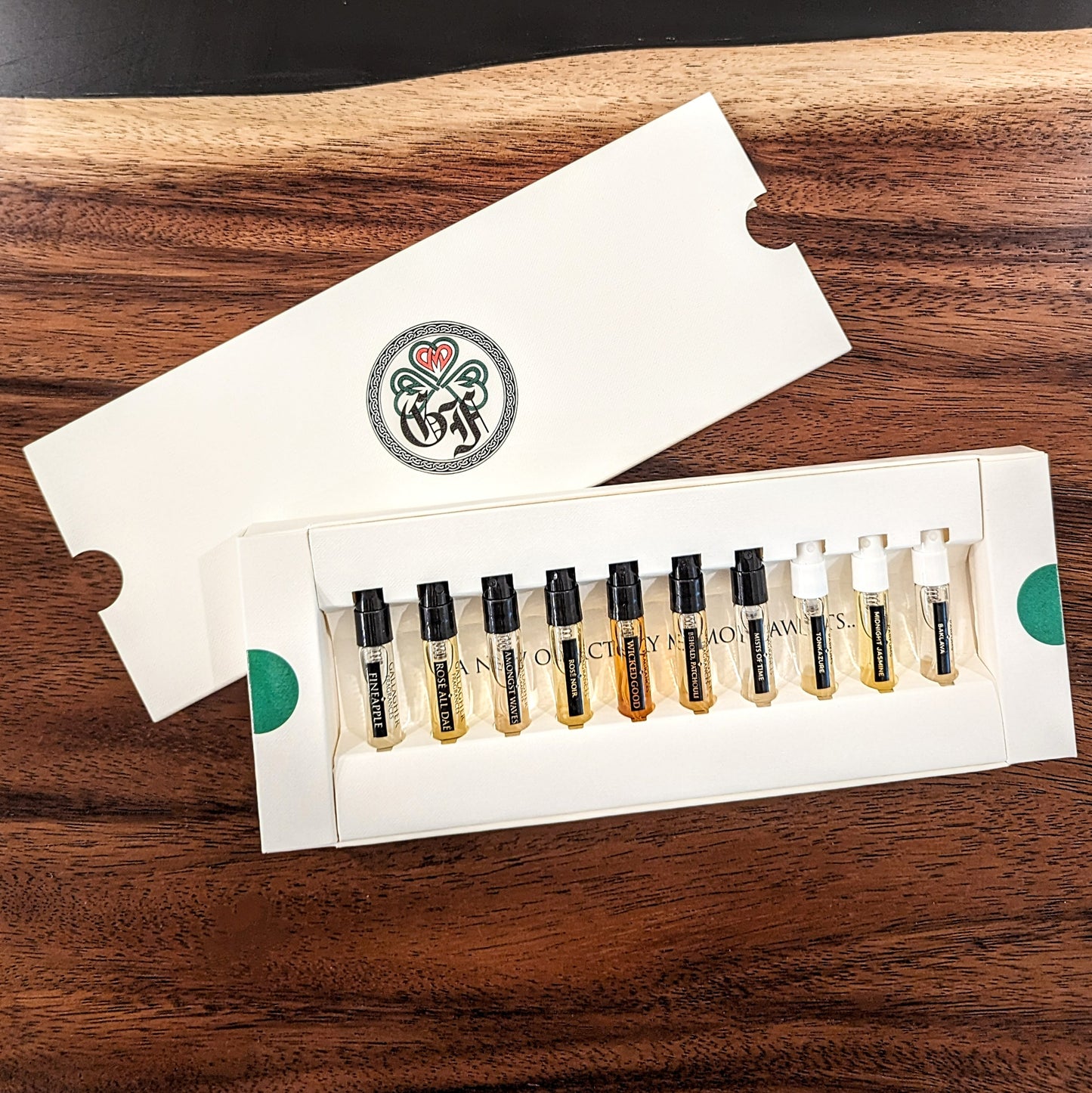 Fall/Winter & Gourmands Sample Set- Our 10 best scents for cooler days